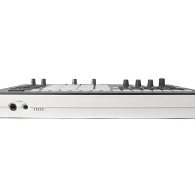 Roland VERSELAB MV-1 Song Production Studio [USED] image 3