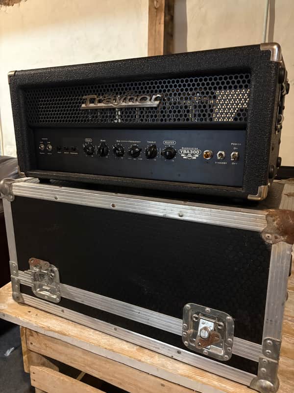 Traynor YBA300 300-Watt All-Tube Bass Amp Head 2010s - Black image 1