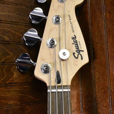 SQUIRE SONIC BRONCO BASS LRL WPG BLACK image 8