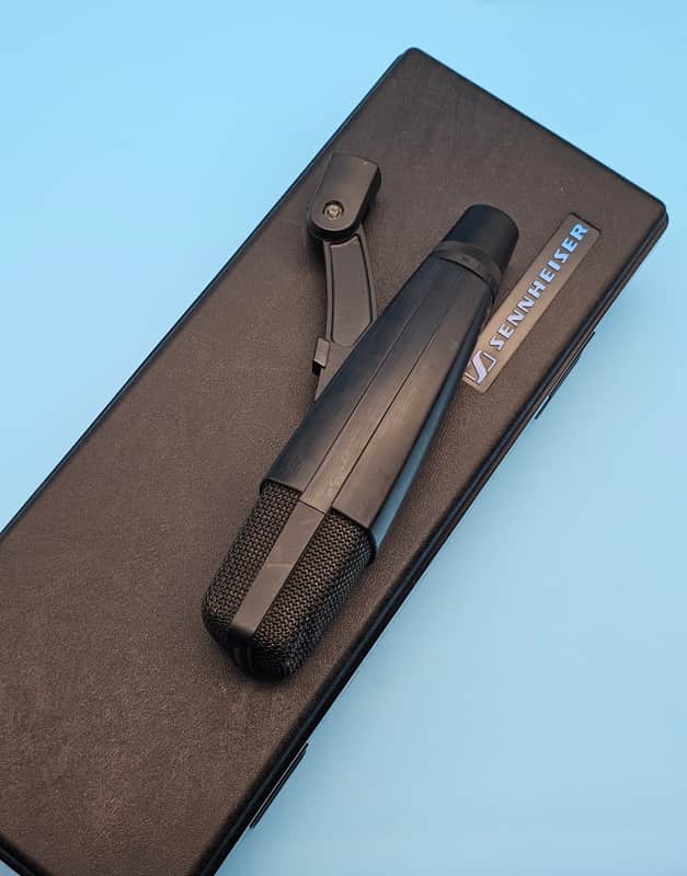 ☆Sennheiser MD 421 II Cardioid Dynamic Microphone w/ Mic Clip & Case image 1