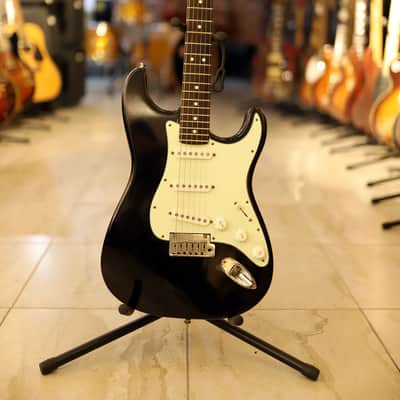FENDER 40TH ANNIVERSARY USA STRATOCASTER 1994 BLACK image 2