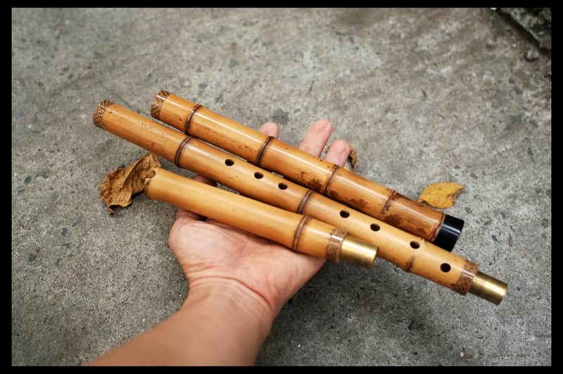 Long-Xiao Flute-Yellow Bamboo– Concert-Tuned Key E/D/C/B (Lowest Note), 8 Holes, 3 Piece - Finish with Lacquer Protection Inside, Xiao's tail is covered with buffalo horns image 1