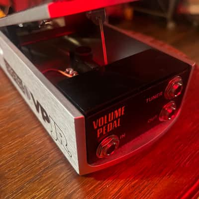 Ernie Ball P0-6180 VP JR. 250K Passive Volume Pedal 2010s - Silver image 6