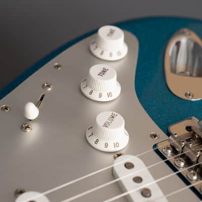 Fender 1969 Stratocaster Blue Sparkle NOS 2003 image 16