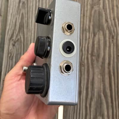 JHS Klon Replica 2008 - 2012 - Silver grey electric guitar pedal image 6