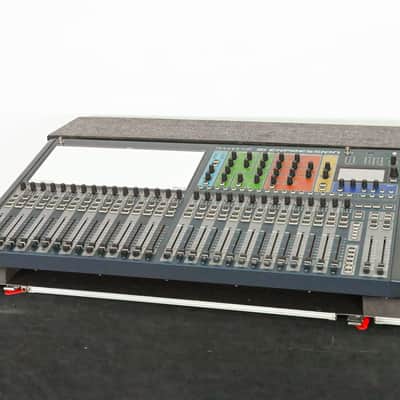 Soundcraft Si Expression 3 Digital Mixer w/ MADI-USB Card & Road Case CG011LT image 1