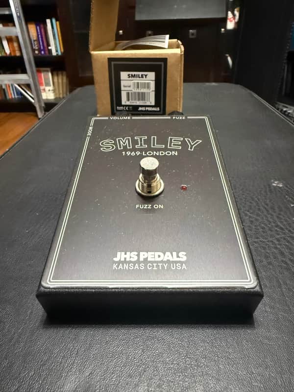 JHS Legends Series Smiley 1969 London Fuzz 2020 - 2025 - Black