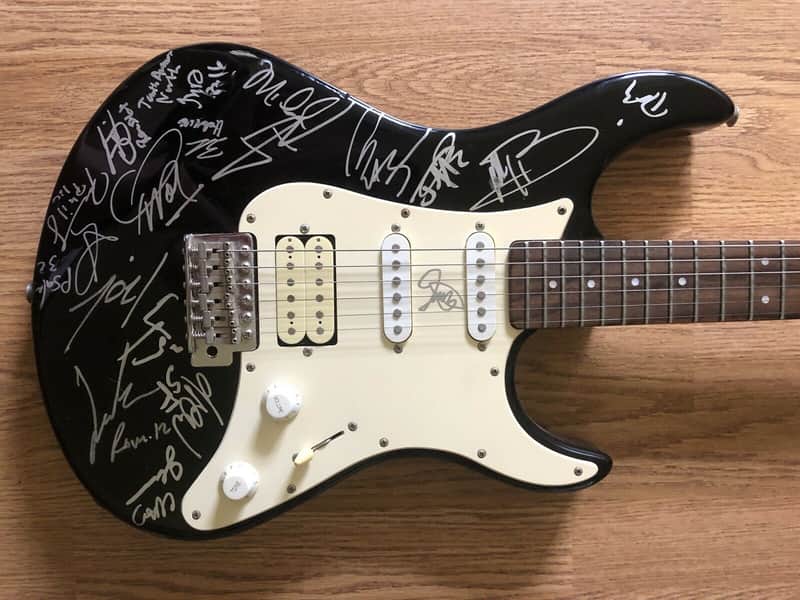 Yamaha EG112 Electric Guitar - Signed by many Creation 2015 Artists! image 1