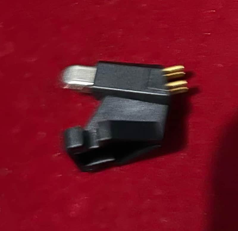 Ortofon Unlabeled Cartridge (no stylus) with Headshell for DJ Turntables image 1