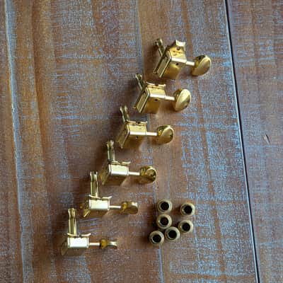 Fender Tuning Pegs & Bushings For Telecaster Stratocaster Vintage Style Gold PW Stamped image 6
