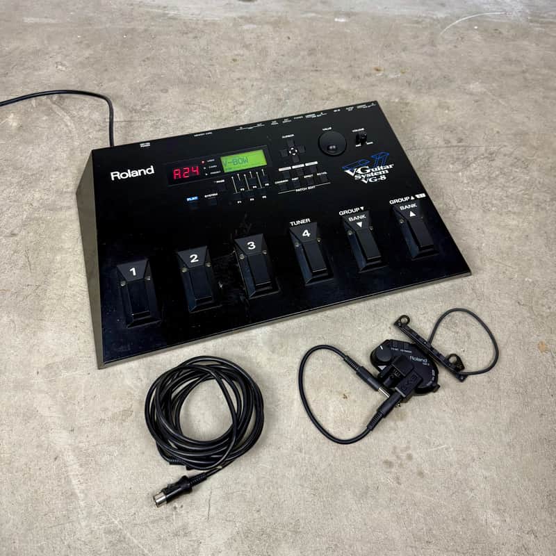 Roland VG-8 W/ GK-3 Pickup, Memory Cartridge, and Cable image 1