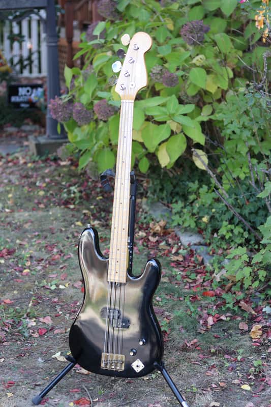 Aspen bass - black image 1