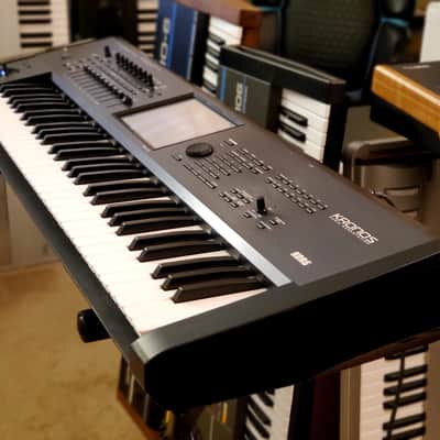 CERTIFIED!!! KORG KRONOS 61 UPGRADED FULLY SERVICED AND IN AMAZING CONDITION! image 3