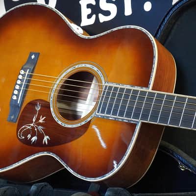 Martin CEO-10 2025 Ambertone image 2