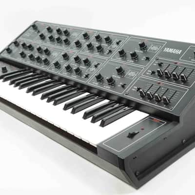 Yamaha Cs-15 image 3