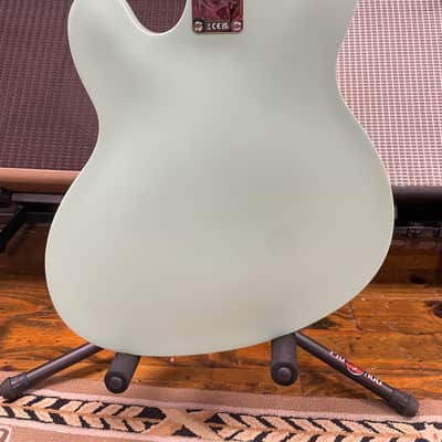 Fender Tom DeLonge Starcaster - Surf Green image 5
