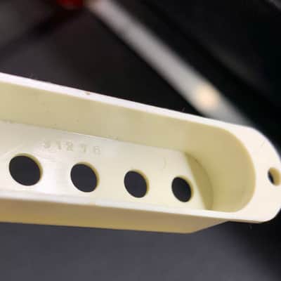 MIJ Fender Stratocaster 1970s 1980s - White PICKUP COVERS Japan image 5