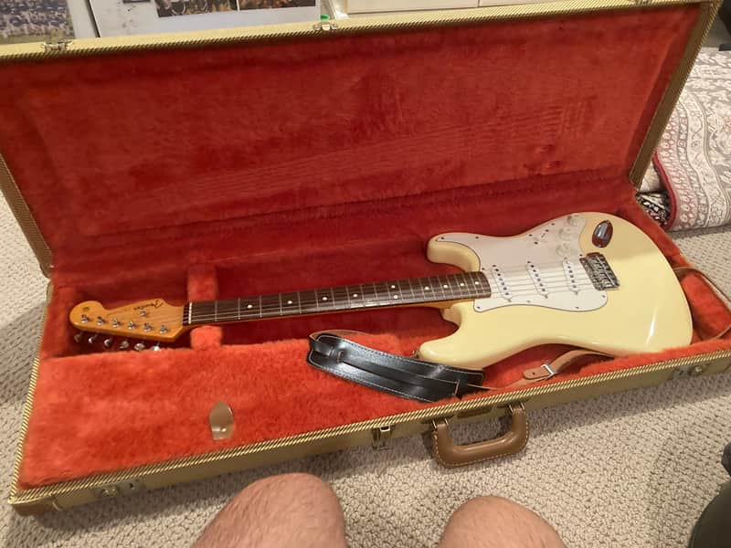 Fender American Vintage '62 Stratocaster 1990 - 1998 - Vintage White image 1