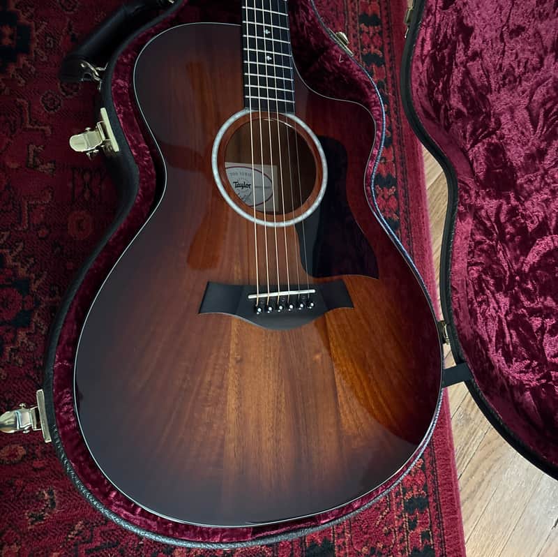 Taylor 222ce-K DLX