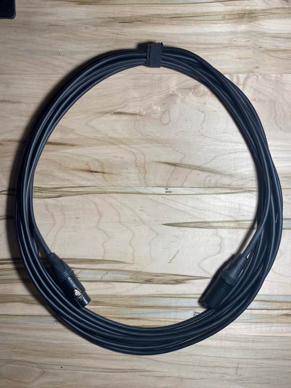 Alabaster - 25 Ft. Balanced/Microphone - Mogami W2791-Neutrik NC3FXX-B XLRF (Black/Gold)-Neutrik NC3MXX-B XLRM (Black/Gold) - 2022 - Black image 1
