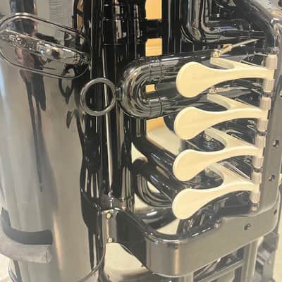 Coolwind CTU-200BK ABS Tuba, BBb, 4 Rotary valves, black, with bag, mouthpiece image 5