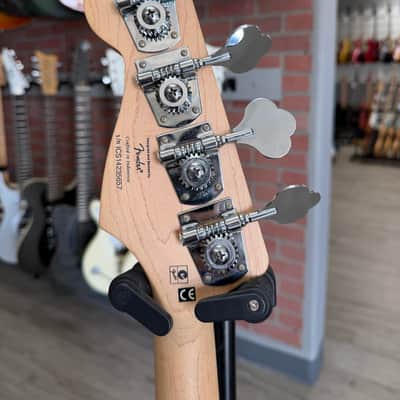 Squier Vintage Modified Jaguar Bass Special 2011 - 2018 - 3-Color Sunburst image 9