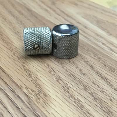 Two Vintage Reissue Fender Spec 60s Knobs Slotted Set Screw Tele Light Aged Relic Knurled image 9
