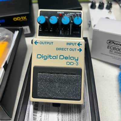 Boss DD-3 Digital Delay 1986 - 1990 - White image 1