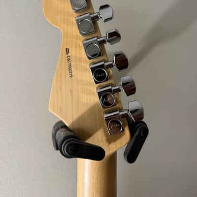 Fender American Professional Stratocaster 2017 - Mint, Quick sale price image 17