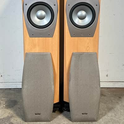 Infinity IL-40 Floor Standing Speaker Pair image 1