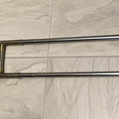 SUMMER DEAL F E OLDS LOS ANGELES .554 / .565 DUAL BASS TROMBONE 10INCH BELL SINGLE ROTAR 1948 EXCELLANT SHAPE ORG. CASE WITH MPC image 10