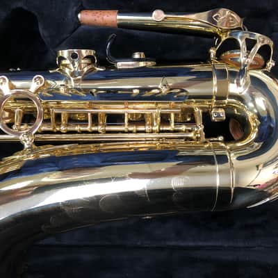 Selmer Seles Axos Alto Sax.  Gold Lacquer. Lightly Owned Pro Alto. NICE image 8