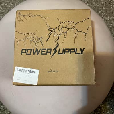Donner DP-1 Power Supply Powers 10 Pedals image 6