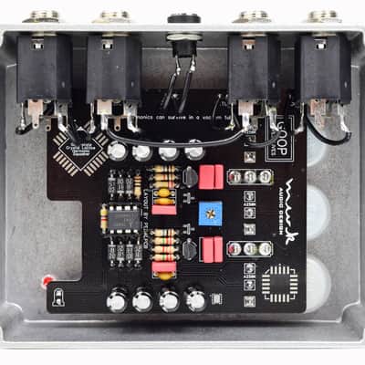 Ceriatone Mini Klein-ulator Solid State Effects Loop Buffer Pedal - Silver image 6