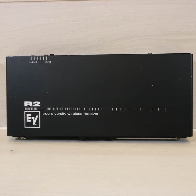 EV-Electro Voice R2 True Diversity Wireless Receiver — Rackmount EV Unit (Japan) image 1