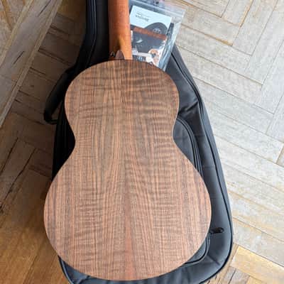Sheeran Limited Edition "=" W 2022 - Natural image 2