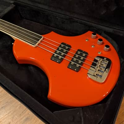 G&L USA Custom Order 4 String Fretless Bass Guitar One Off 2000s 8.12Lbs Fullerton Red image 3