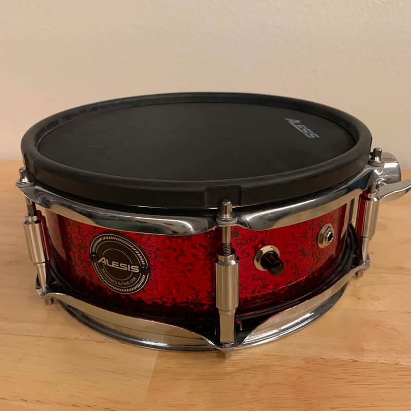 Alesis Strike