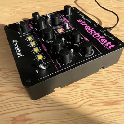 Waldorf Streichfett String Synth / Firmware updated / USB cable / Original box image 6