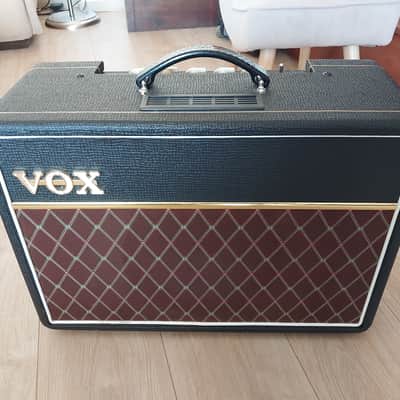 Vox AC10C1 Custom 10-Watt 1x10" Guitar Combo 2015 - 2019 - Black image 1