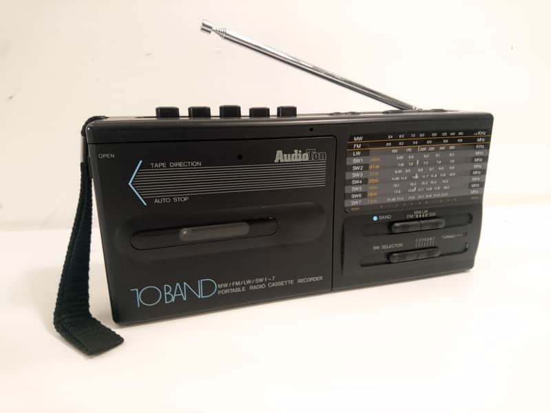 AUDIOTON RAR950 Portable World Receiver Shortwave Radio & Cassette Player image 1