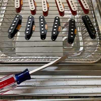 Stratocaster VINTAGE Hand wound single coil pickups in loaded 5-way pickguard image 14