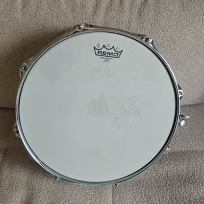 Ludwig LM404 Acrolite 5x14" 8-Lug Aluminum Snare Drum with Black/White Badge 1994 - 2012 - Black Galaxy image 12