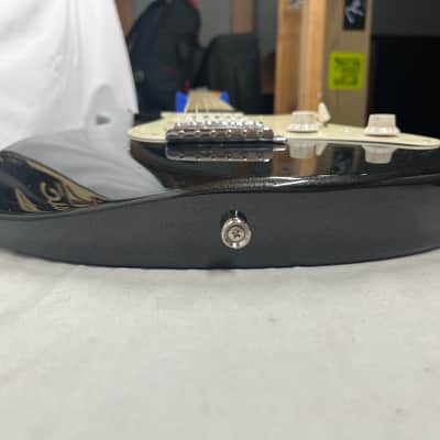 Yamaha EG 112C Doublecut Electric Guitar image 18
