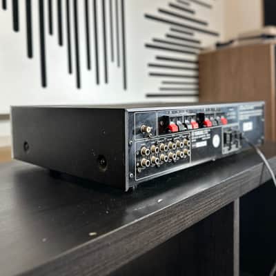 Yamaha A-550 Stereo Integrated Amplifier image 13