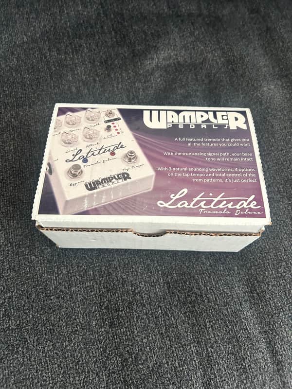 Wampler Latitude Deluxe Tremolo 2014 - White image 1