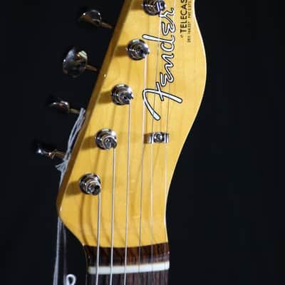 Fender American Vintage II '63 Telecaster 2024 3-Color Sunburst image 11