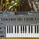 Vintage Roland SH-101 Analog Monophonic Bass Synth with Modulation Grip