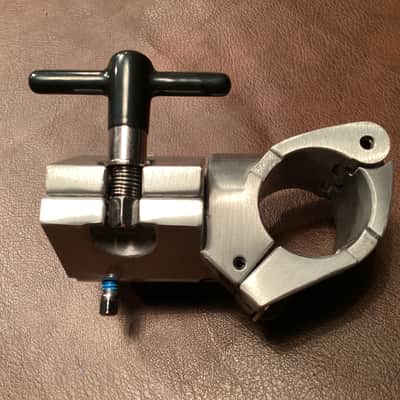 DW DWSMRKC15T 1.5" to 1.5" T-Leg Drum Rack Clamp 2010s - Grey image 3