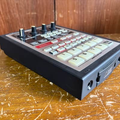 BOSS SP-303 Dr. Sample w/ 100-240V power supply, 64 MB card image 7